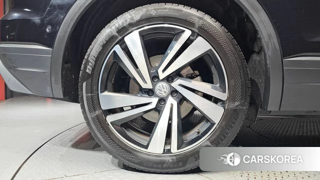 Volkswagen Touareg 3rd generation id 5003764 из Кореи 15