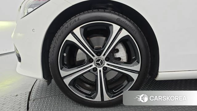Mercedes-Benz C-Class W206 id 5021887 из Кореи 34