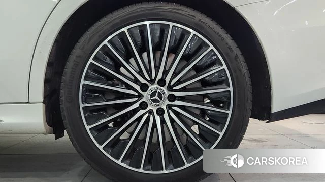 Mercedes-Benz E-Class W214 id 4964236 из Кореи 9