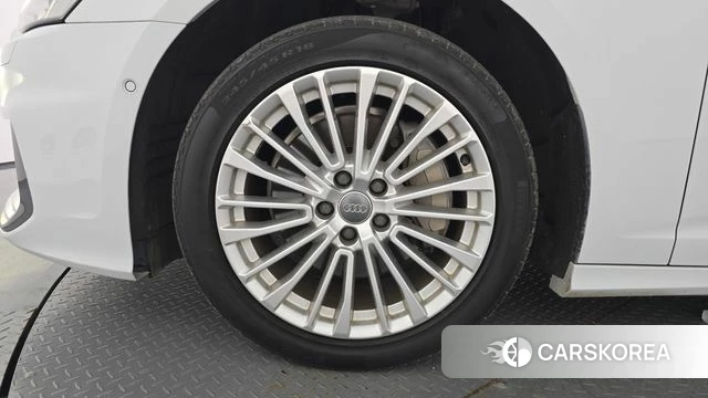 Audi A6 (C8) id 4998305 из Кореи 31