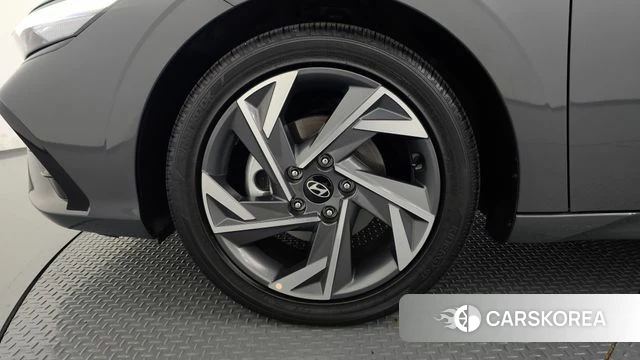 Hyundai The New Avante (CN7) id 5001551 из Кореи 32