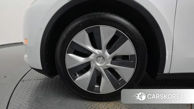 Tesla Model Y id 4976150 из Кореи 27