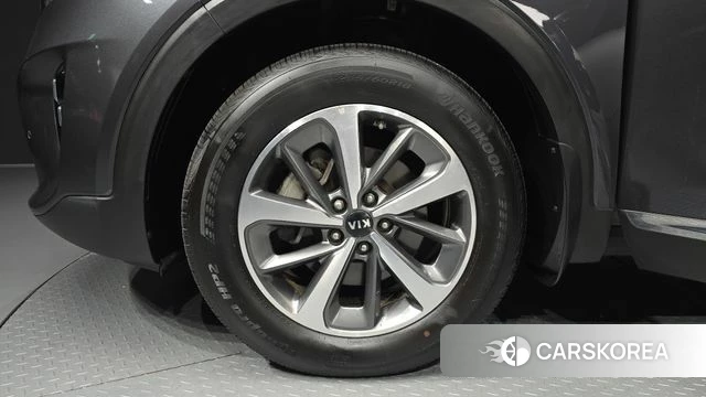 Kia The New Sorento id 4960247 из Кореи 30