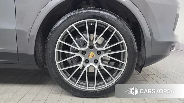 Porsche Cayenne (PO536) id 3535308 из Кореи 15