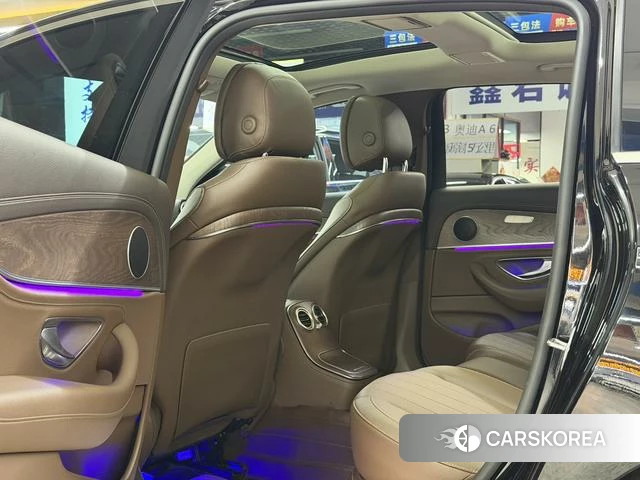Mercedes-Benz E-Class 2021 Черный из Китая, фото 6