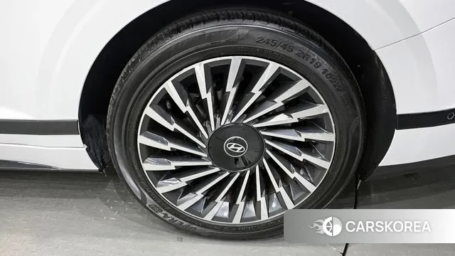 Hyundai Grandeur Hybrid (GN7) id 3533620 из Кореи 15