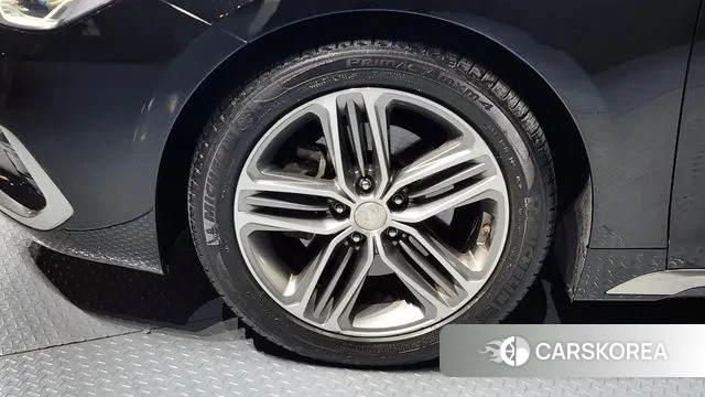 Hyundai Grandeur IG id 3789581 из Кореи 15