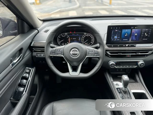 Nissan Altima 2023 Черный из Китая, фото 5