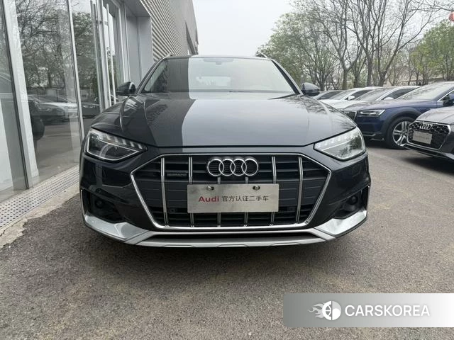 Audi A4L 2021 Темно-серый из Китая, фото 5