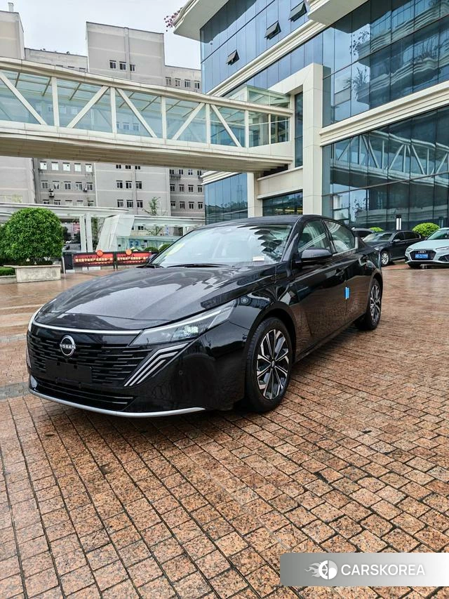 Nissan Altima 2026 Черный из Китая, фото 5