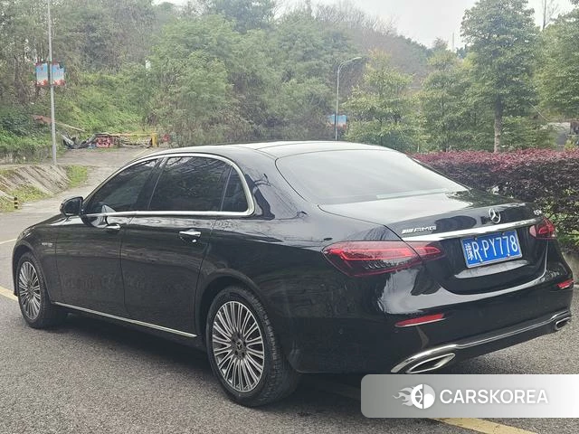 Mercedes-Benz E-Class 2023 Черный из Китая, фото 5