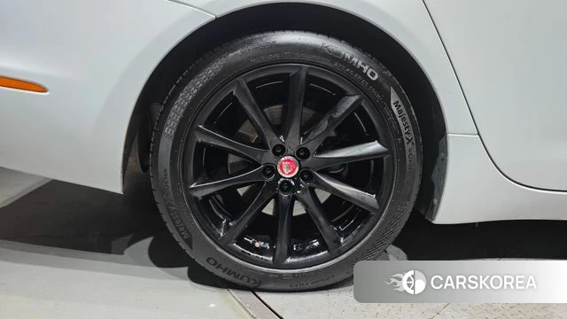 Jaguar All New XJ id 4931058 из Кореи 30
