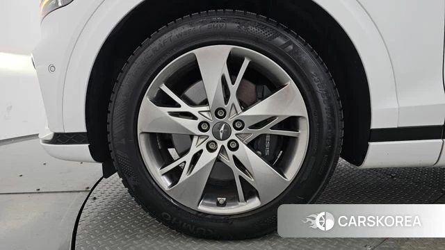 Genesis GV70 id 4917627 из Кореи 30