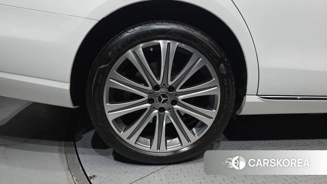 Mercedes-Benz E-Class W213 id 5033609 из Кореи 28