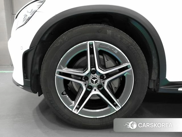 Mercedes-Benz GLC-Class X253 2021 Белый из Кореи, фото 5