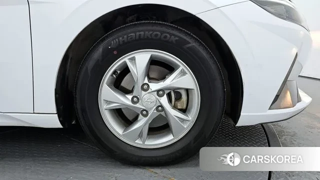 Hyundai Avante (CN7) id 3685917 из Кореи 15