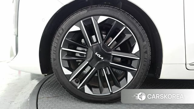 Kia The New K8 Hybrid id 5021070 из Кореи 15