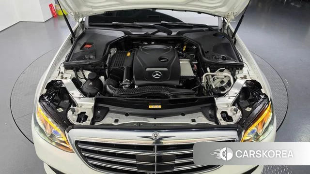 Mercedes-Benz E-Class W213 id 4993172 из Кореи 28