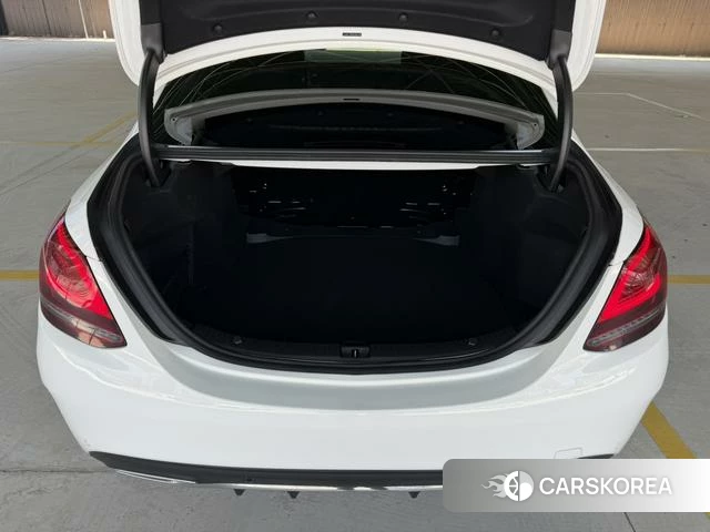 Mercedes-Benz C-class 2021 Белый из Китая, фото 5