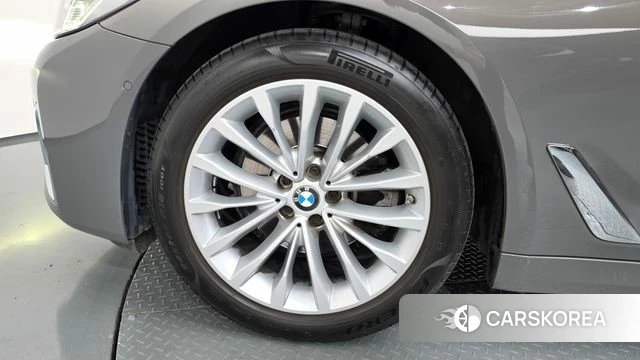 BMW 5 Series (G30) id 5023198 из Кореи 28