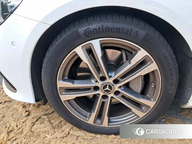 Mercedes-Benz E-Class W213 id 4918031 из Кореи 15