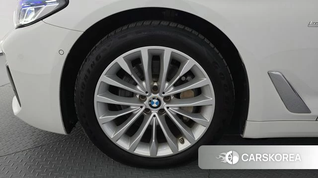 BMW 5 Series (G30) id 4967705 из Кореи 15
