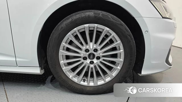Audi A6 (C8) id 4929940 из Кореи 29