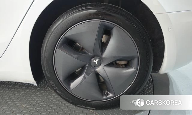Tesla Model 3 id 4982603 из Кореи 25