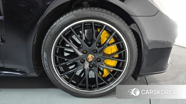 Porsche Panamera (971) id 4760012 из Кореи 15