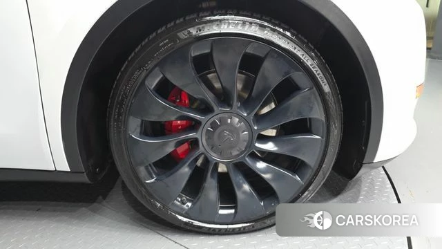 Tesla Model Y id 4898759 из Кореи 27