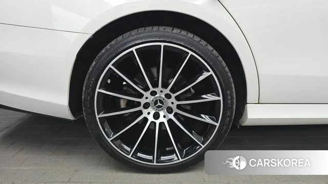Mercedes-Benz E-Class W213 id 5035504 из Кореи 30