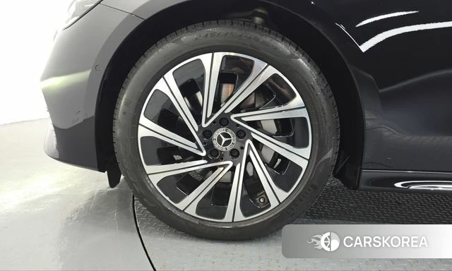 Mercedes-Benz E-Class W214 id 5039278 из Кореи 29