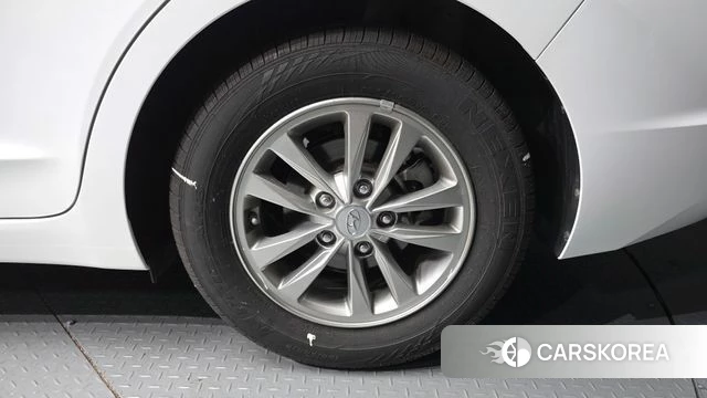 Hyundai The New Avante AD id 4959874 из Кореи 25