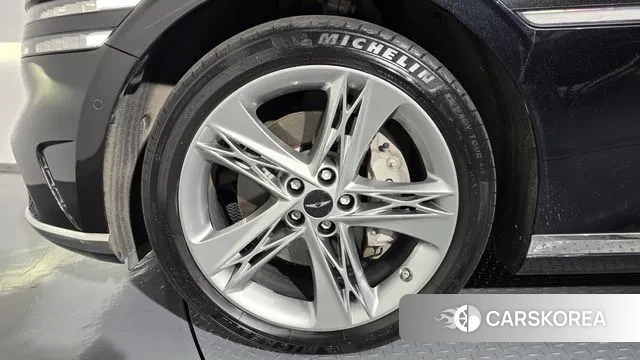 Genesis G90 (RS4) id 3389286 из Кореи 15