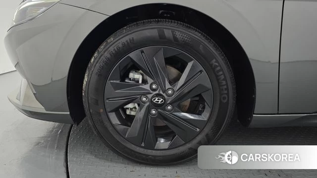 Hyundai Avante (CN7) id 4650801 из Кореи 15
