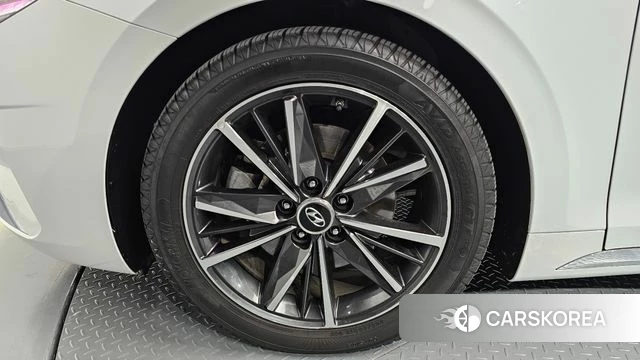 Hyundai The New Grandeur IG id 4967183 из Кореи 29