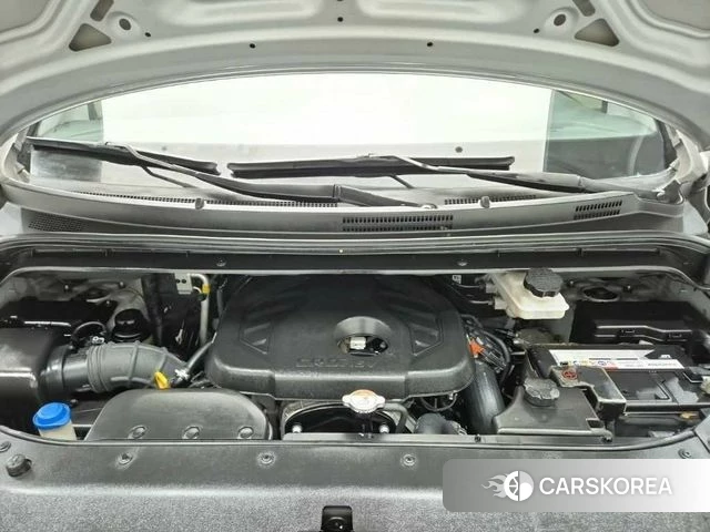 Hyundai The New Grand Starex id 5028484 из Кореи 13