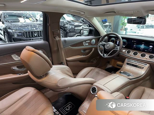Mercedes-Benz E-Class 2021 Черный из Китая, фото 5