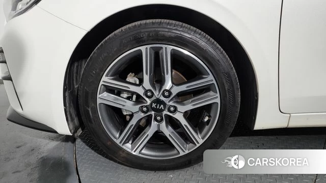 Kia Come New K3 id 4638206 из Кореи 30