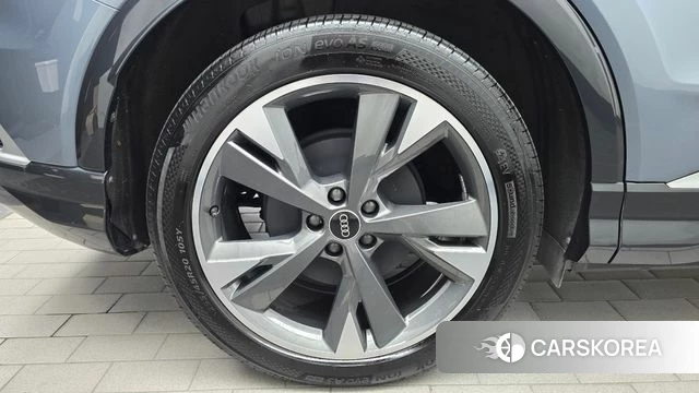 Audi Q4 e-Tron (F4) id 5046801 из Кореи 15