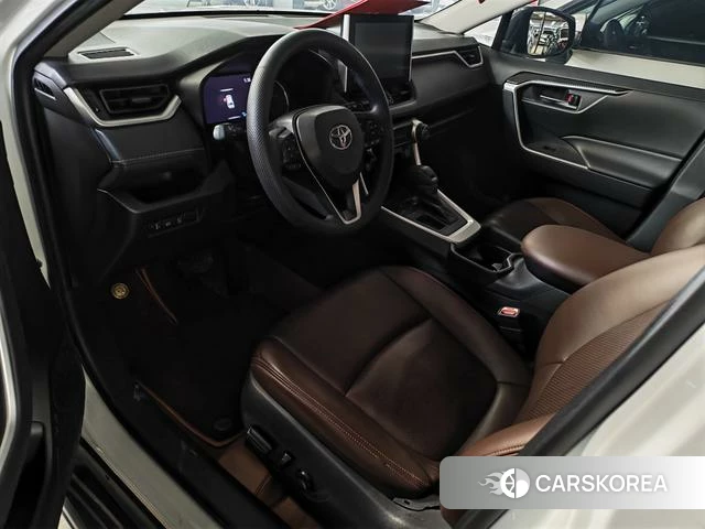 Toyota RAV4 2022 Белый из Китая, фото 5