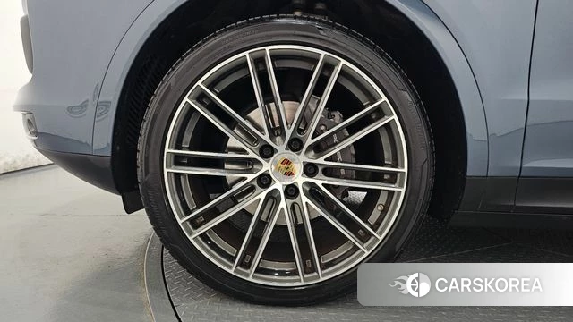 Porsche Cayenne (PO536) id 4993146 из Кореи 33