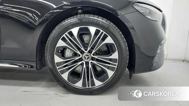Mercedes-Benz E-Class W214 id 4714965 из Кореи 12