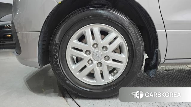 Hyundai The New Grand Starex id 4978045 из Кореи 15