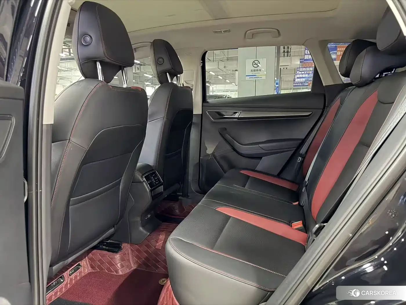 Skoda Karoq 2022 Черный из Китая, фото 6
