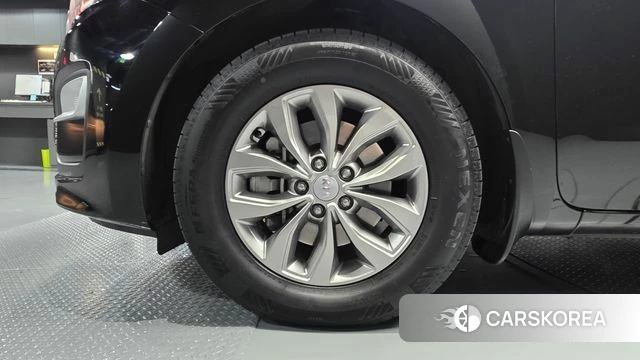 Kia The New Carnival id 5004303 из Кореи 25