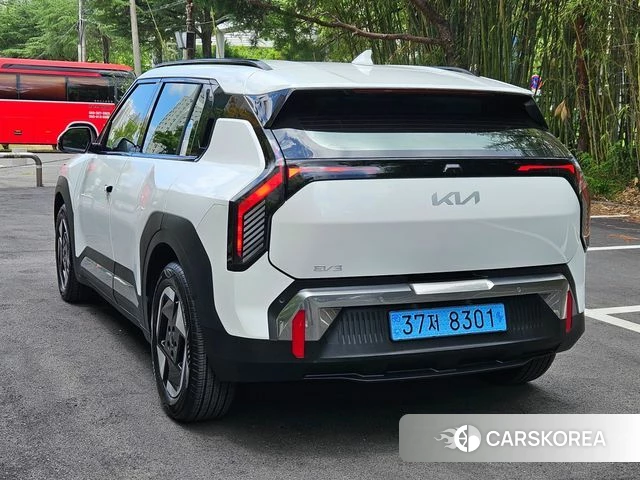 Kia EV3 id 4578408 из Кореи 15