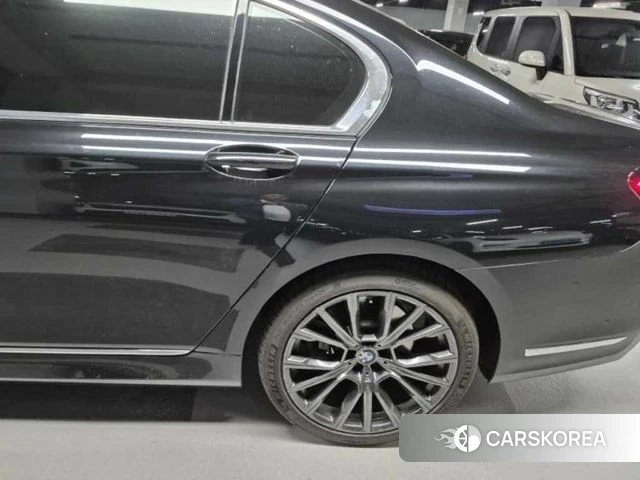 BMW 7 Series (G11) id 4947246 из Кореи 10