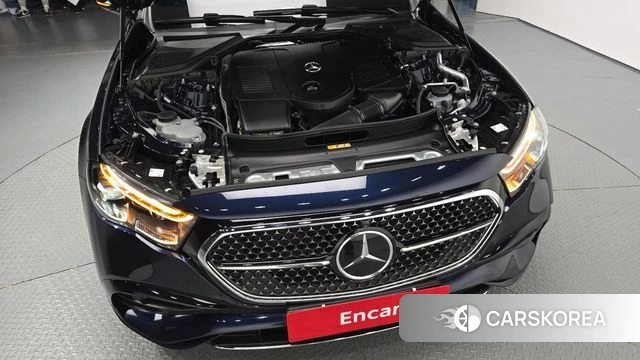 Mercedes-Benz E-Class W214 id 4964745 из Кореи 31