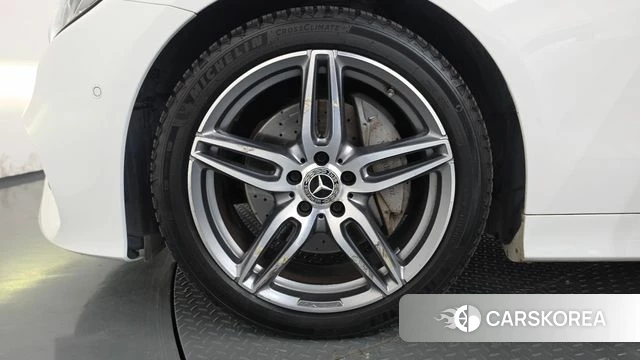 Mercedes-Benz E-Class W213 id 5004211 из Кореи 15